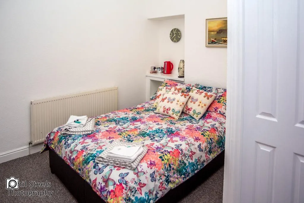 No. 14. B&B Blackpool Bed & Breakfast